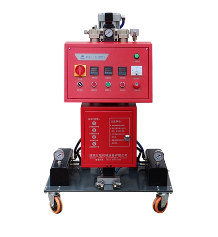 JNJX-111(H)(E)型聚氨酯發(fā)泡機(jī)(圖1) JNJX-111(H)型聚氨酯發(fā)泡機(jī)